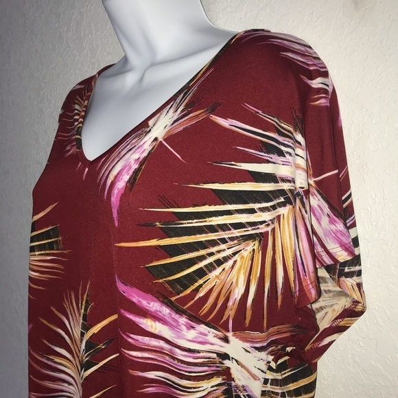 Coco’s Clozet Stretch Twisted Front VNeck Top L - Picture 6 of 7